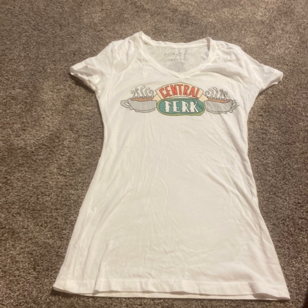 Juniors friends shirt size M